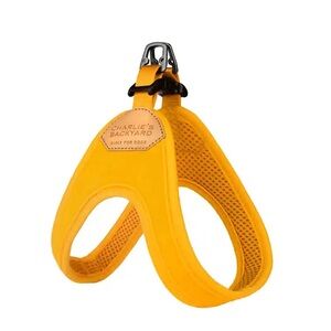 Charlie’s Backyard Buckle-up Easy Dog Harness (Not Adjustable)